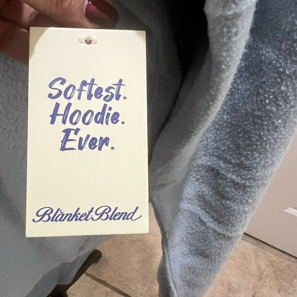 NWT-FEAT Women’s Blanket Blend Hoodie, size XXL - Picture 7 of 12